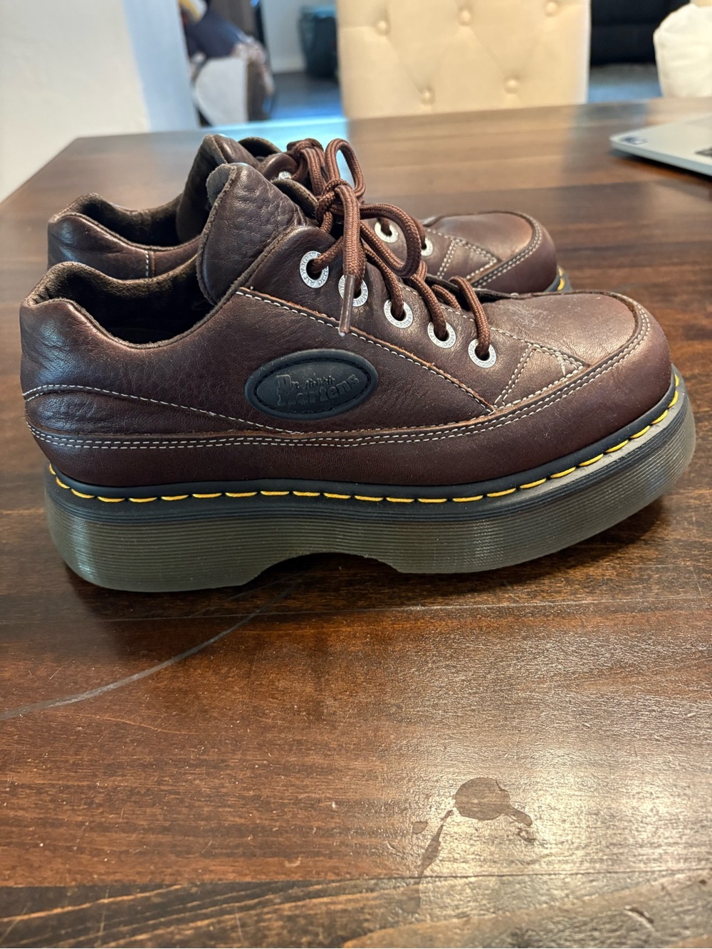 Dr. Martens Women’s Buzz 5-Eye Grizzly Leather Shoes Sz 8 - Picture 4 of 11